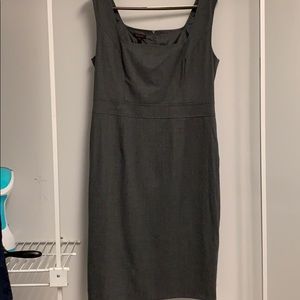 Escada Sz14 lite wt wool stretch sleeveless sheath